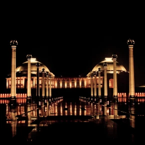 I live in that city called 'NAWABO KA SHAHER' lucknow is very beautifu in Lucknow - Photo 1