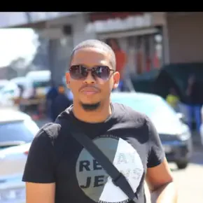 Melvin Tumo Ralihlare - Private Tour Guide in Germiston