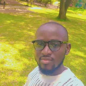Tuhumwire - Private Tour Guide in Entebbe