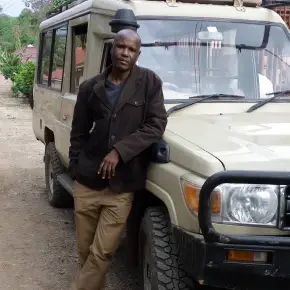 William Wagana - Private Tour Guide in Arusha