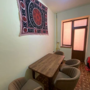 Entire apartment in Beruniy ko'chasi, Samarqand Samarqand tumani, Uzbekistan - with :Name - Photo 3