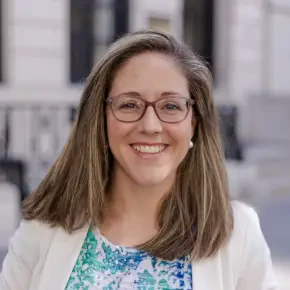 Claire - Private Tour Guide in New York