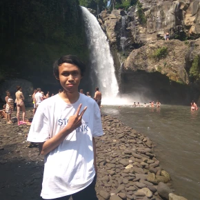 Meet Abie in Surabaya - Your Local Friend & Expert - ID5869 - Photo 2